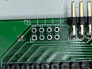 Picture of unpopulates J2 connector